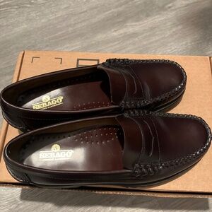 Sebago women loafers size 7 NWOB